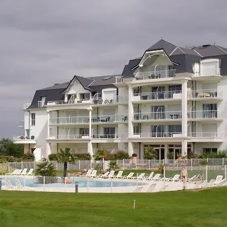 Appartement Charming With Dishwasher Located At A Golf Course